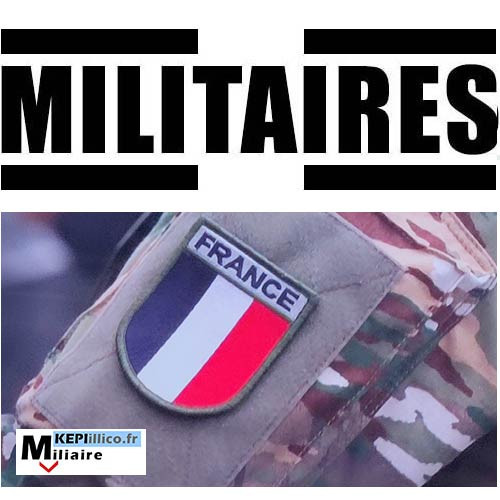 Militaire Kepis galons brevets insignes bérets calots