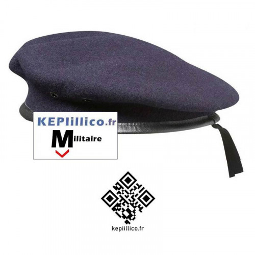 Berets militaires et insignes